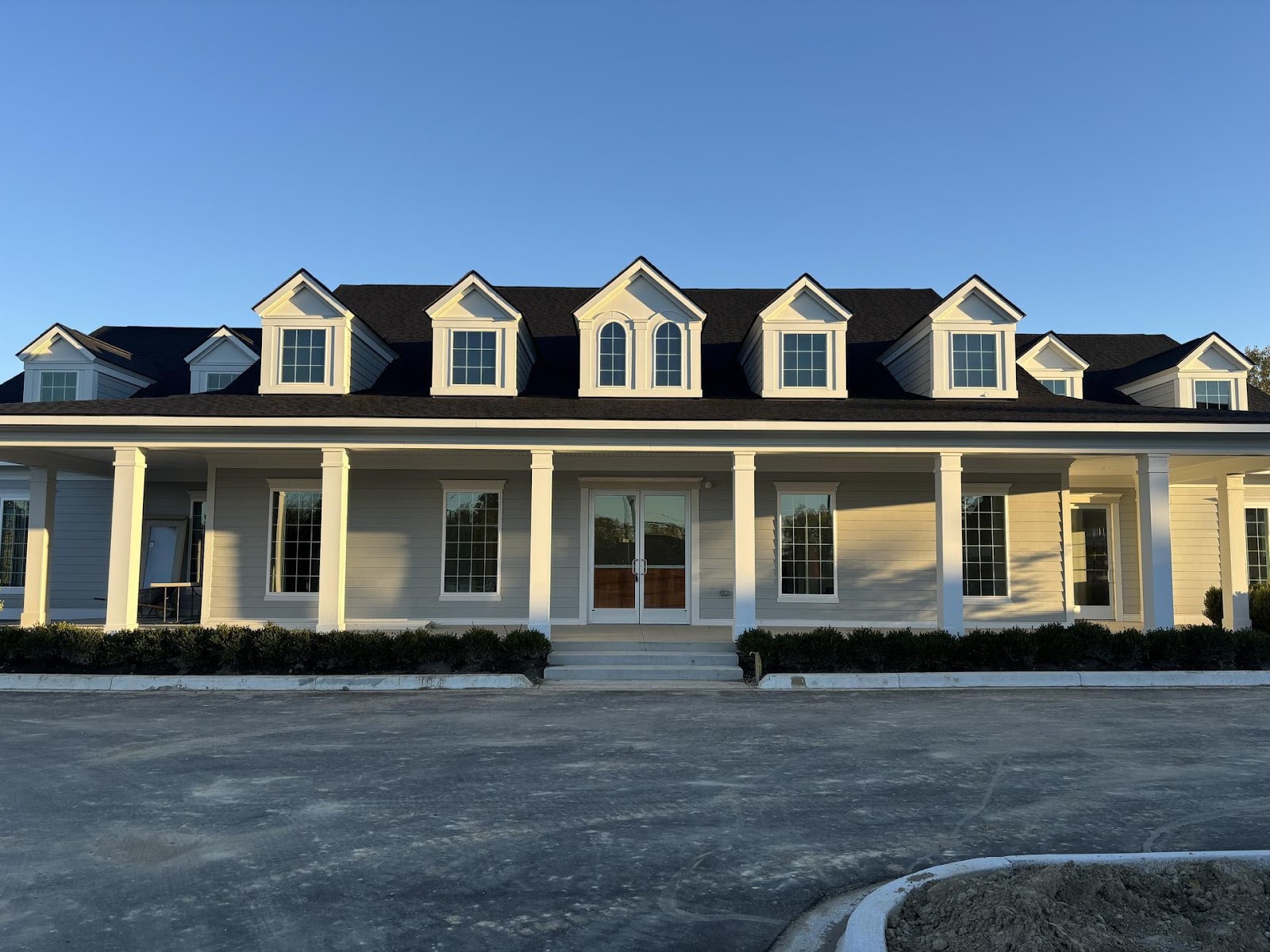 Animal Hospital Maple Orchard in West Bloomfield Township