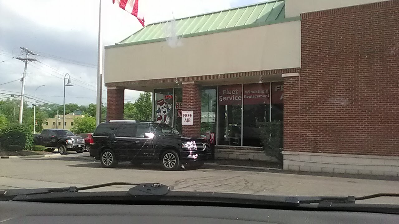 Belle Tire in West Bloomfield Township