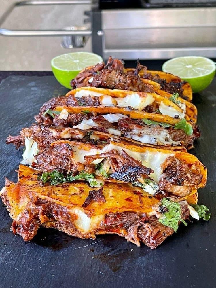 Birrieria el Zacatecano Food Truck