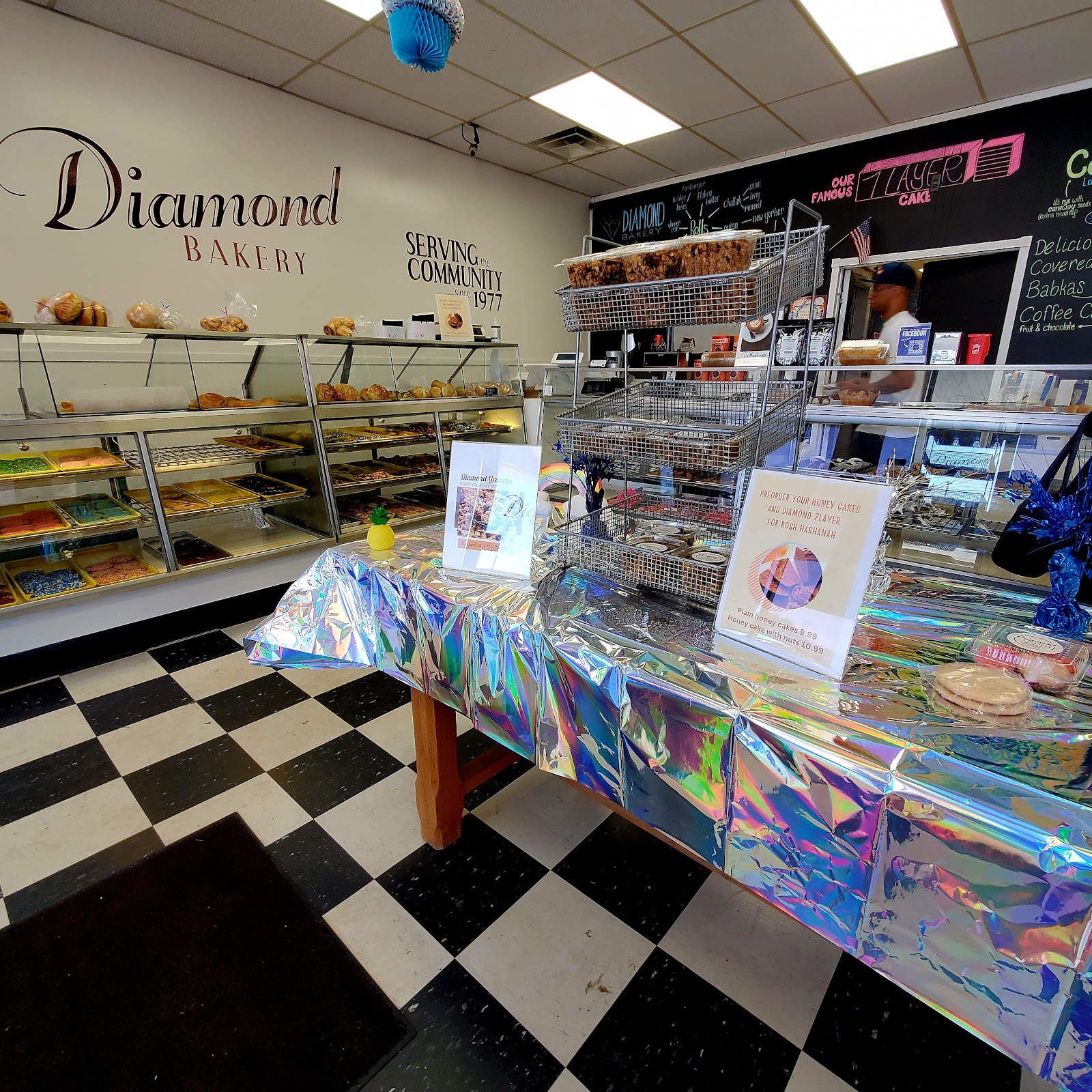 Diamond Bakery — photo