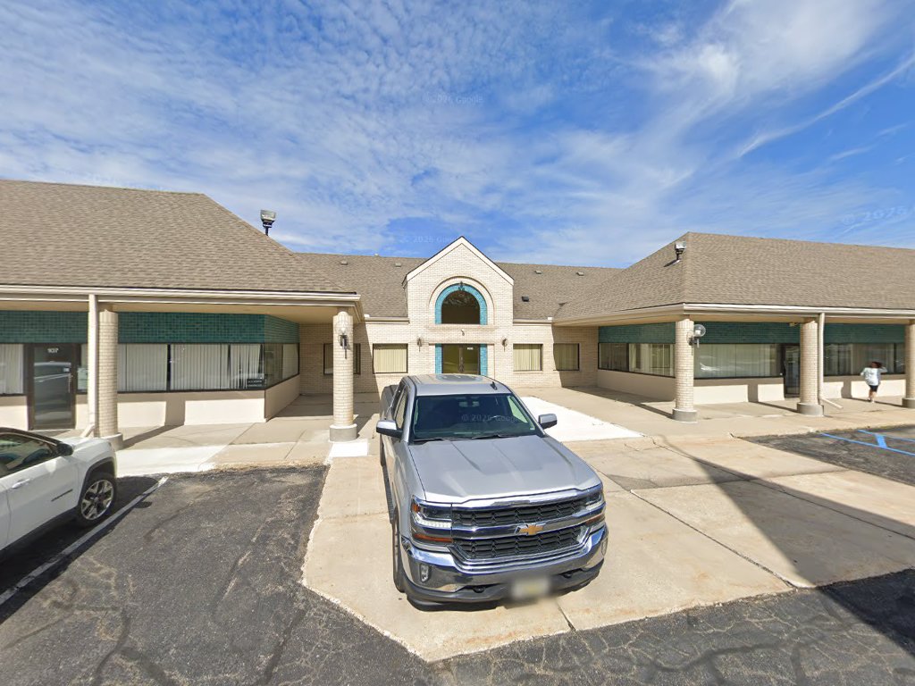 Dr. Lauren Roderick in West Bloomfield Township