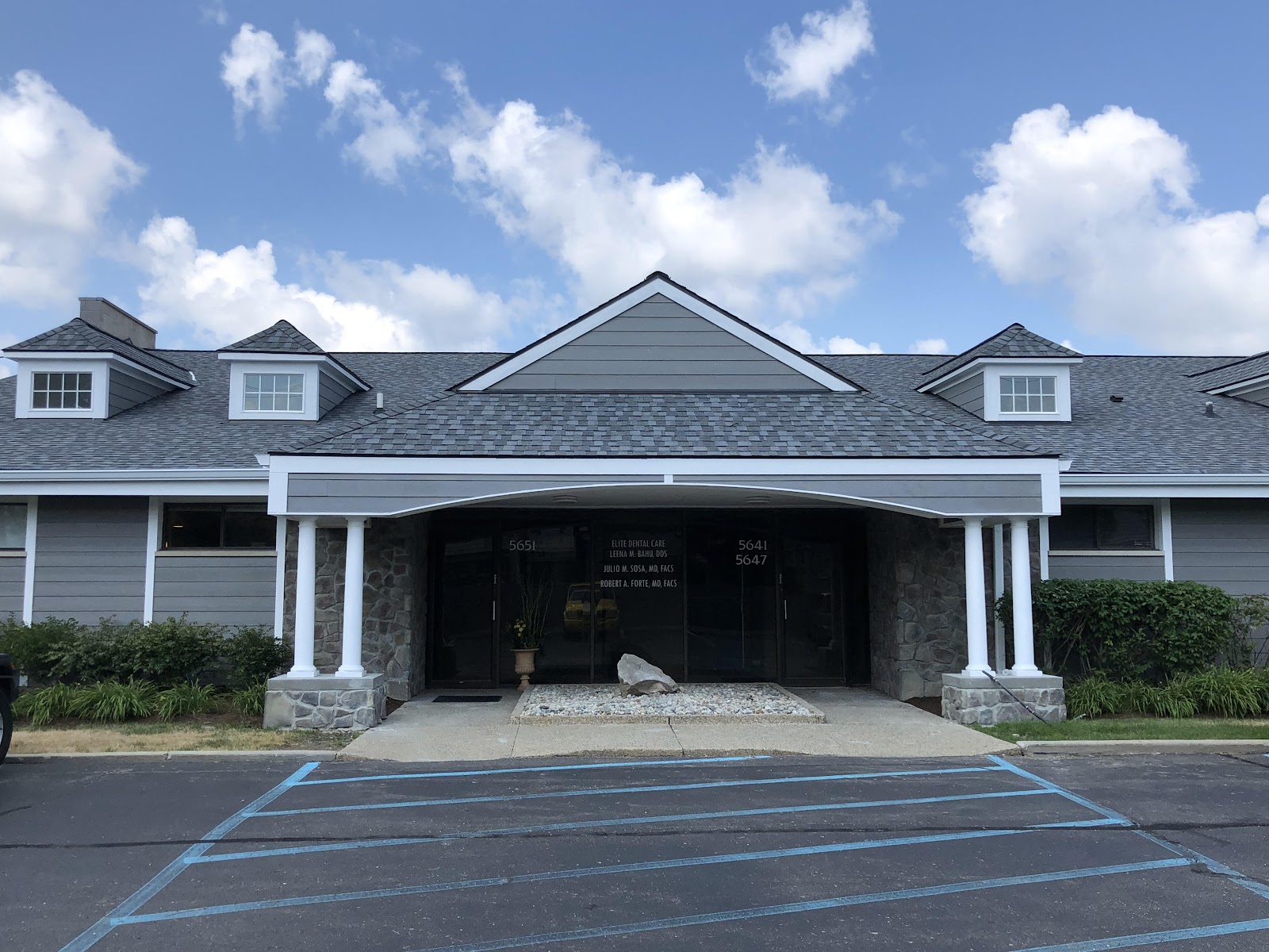 Elite Dental Care in West Bloomfield Township
