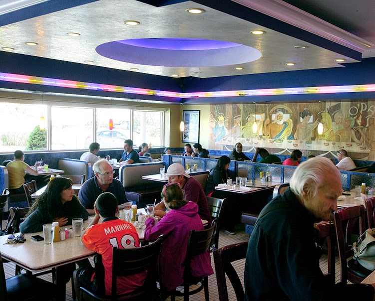 Greek Isles Grille in West Bloomfield Township