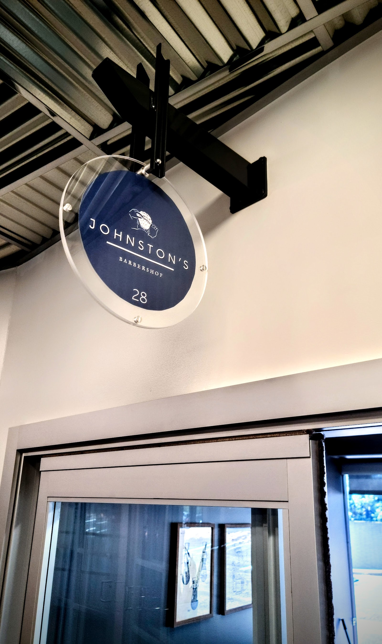 Johnston's Barbershop in West Bloomfield Township