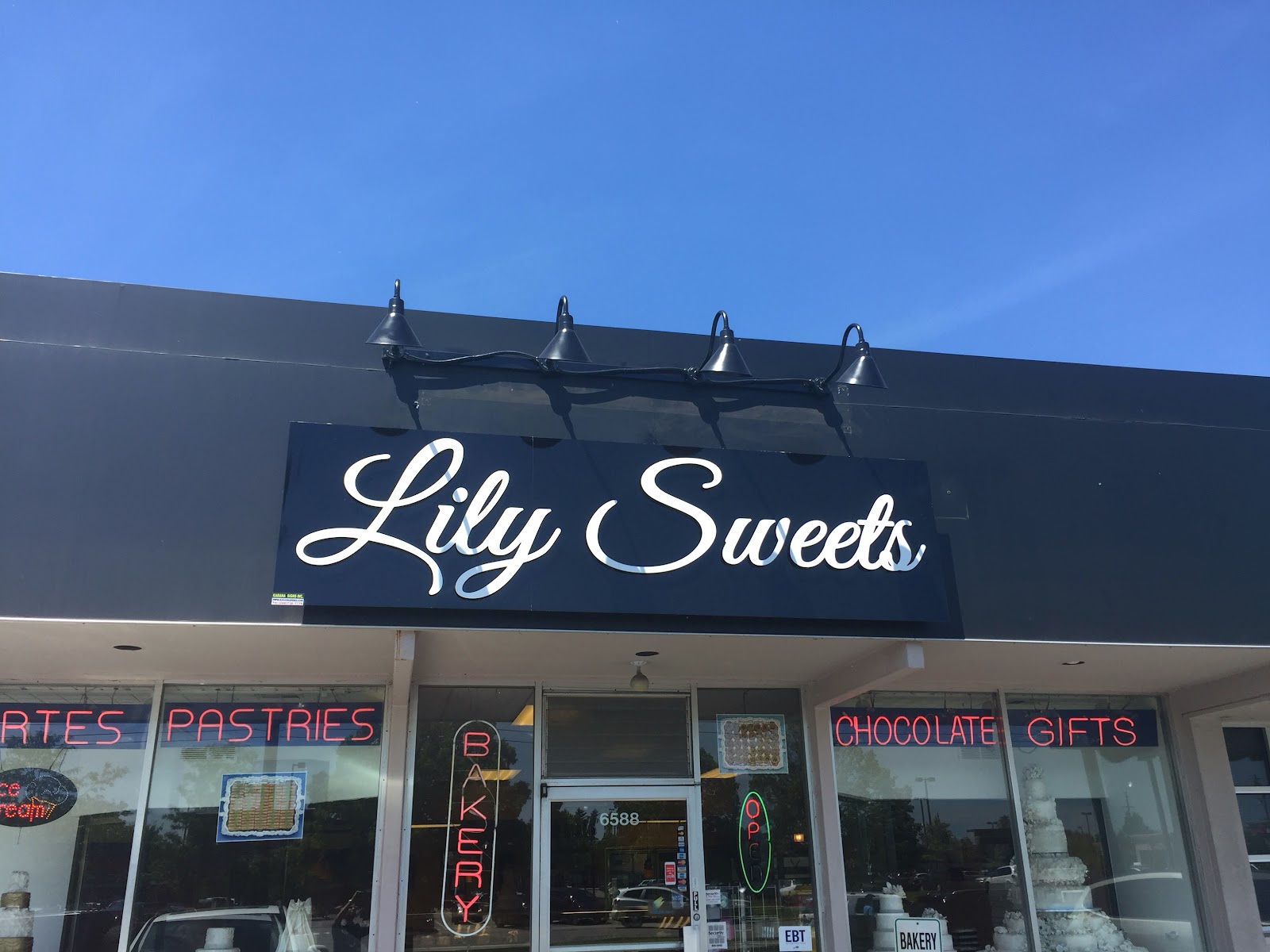Lily Sweets — photo