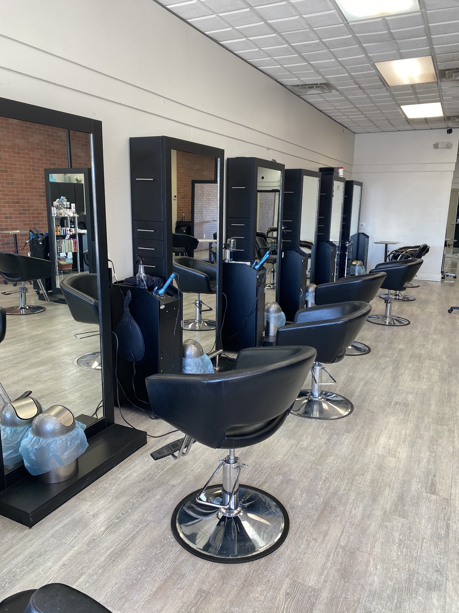 Salon322 — photo