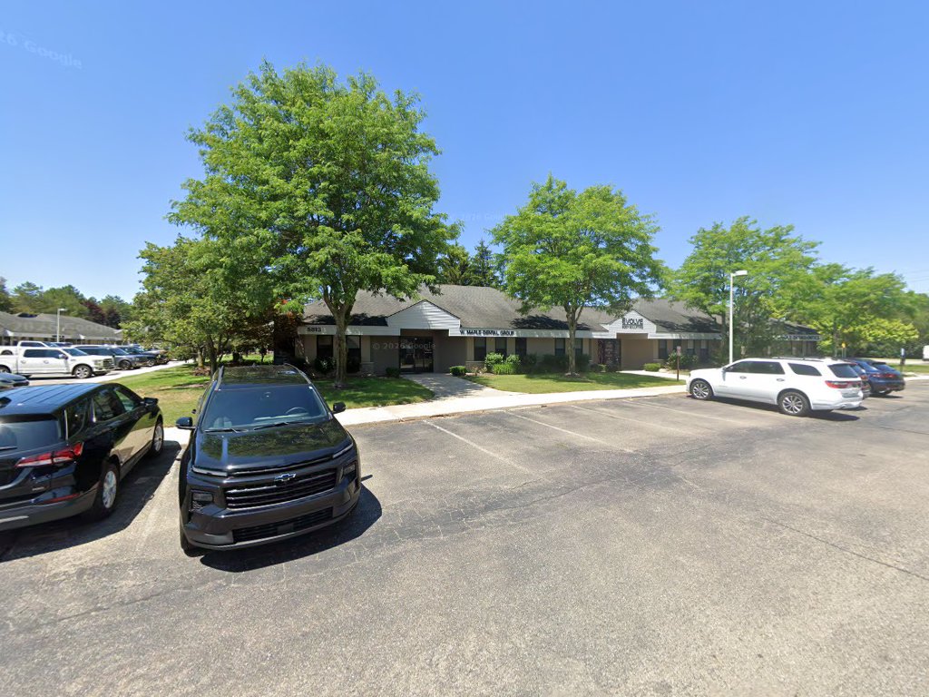 West Maple Dental Group in West Bloomfield Township